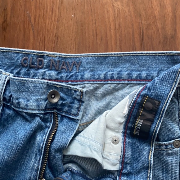 Old navy jeans - Picture 2 of 2